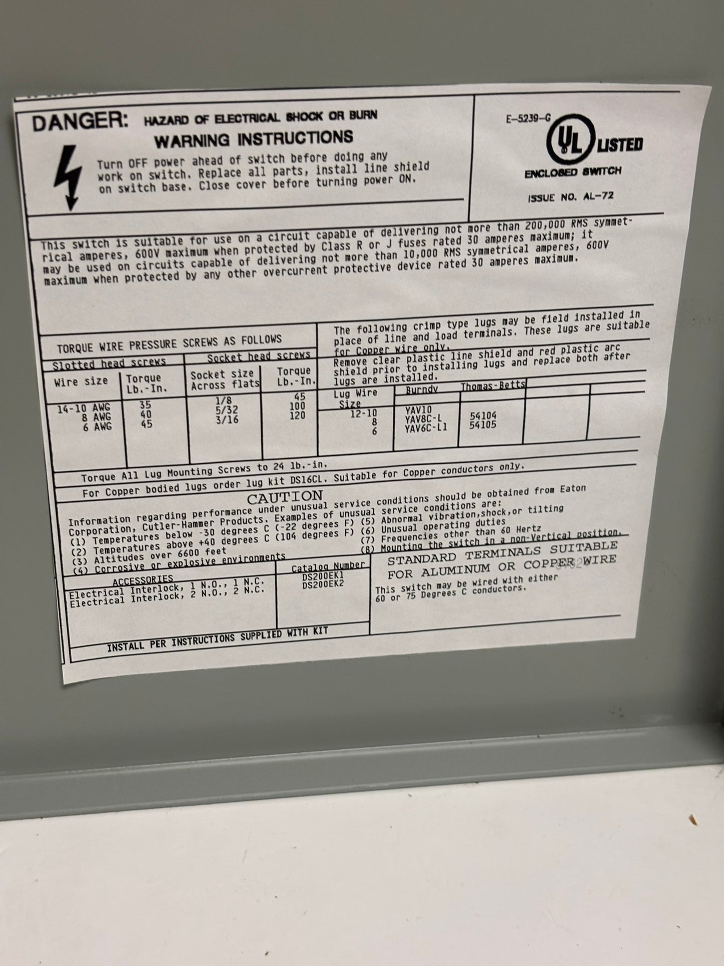 Eaton DH261UGK Heavy Duty Single-Throw Non-Fused Safety Switch, Single-Throw, 30 A