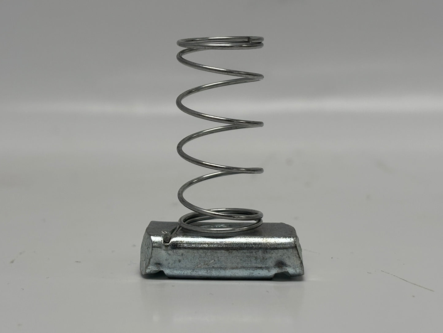 37 PK Eaton B‑Line N228C Zinc-Plated 3/8″ Spring Channel Nut, Steel