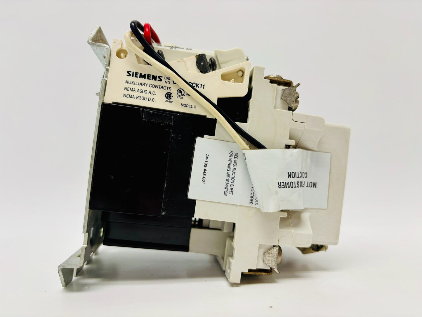 Siemens CLM0C04 AC Lighting Contactor, 30A (Pre-Owned)