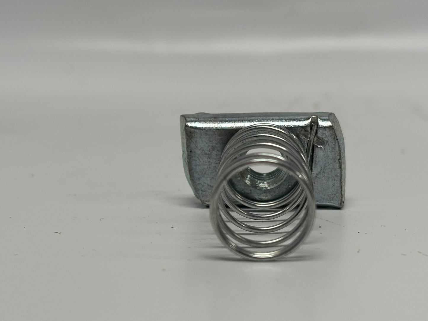 37 PK Eaton B‑Line N228C Zinc-Plated 3/8″ Spring Channel Nut, Steel