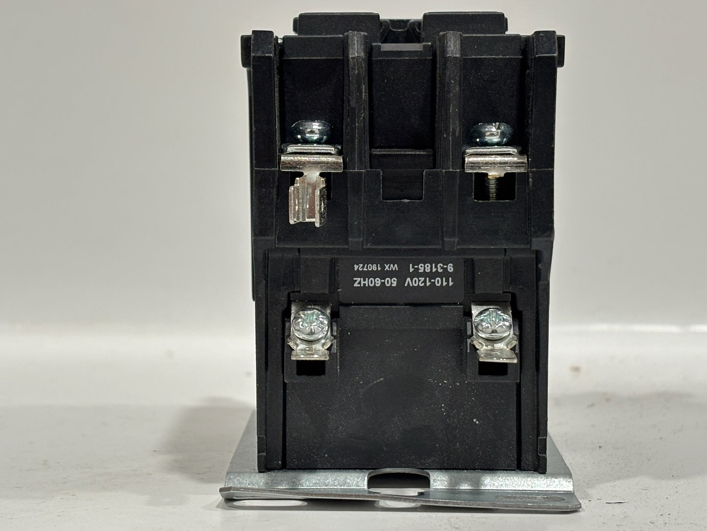 Eaton C25DND230A 2-Pole 30A Contactor – 120V Coil for HVAC Applications