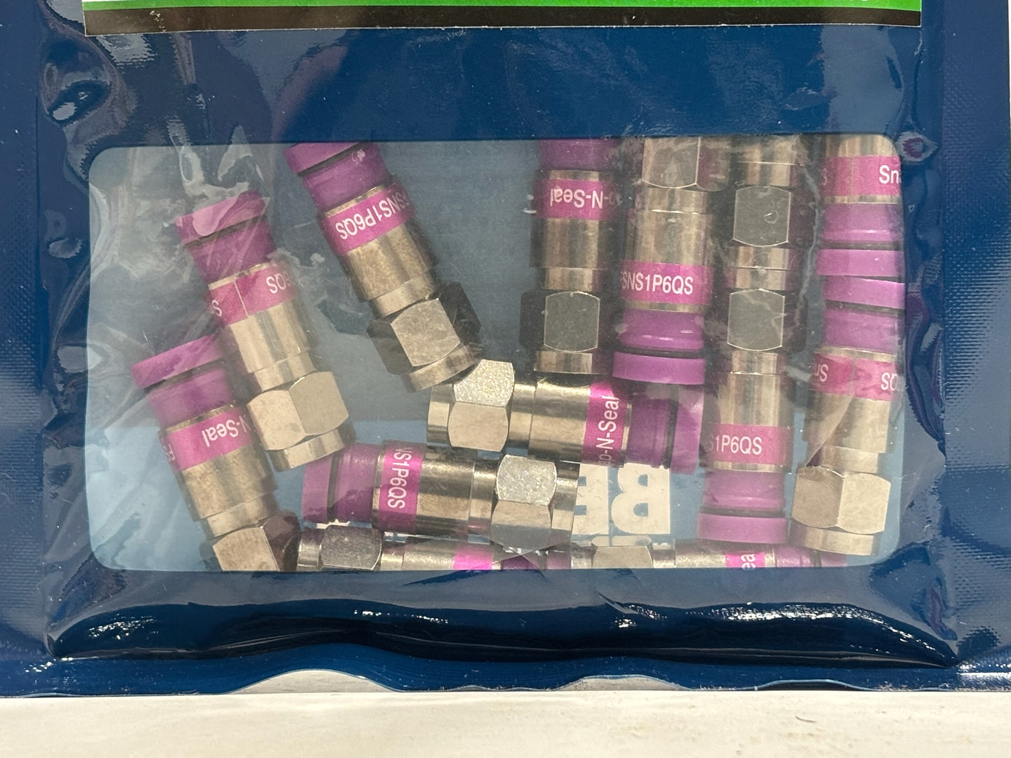 Belden - FSNS1P6QS-25 - West Penn RG-6 Quad-Shield F Connector - 25 Pack