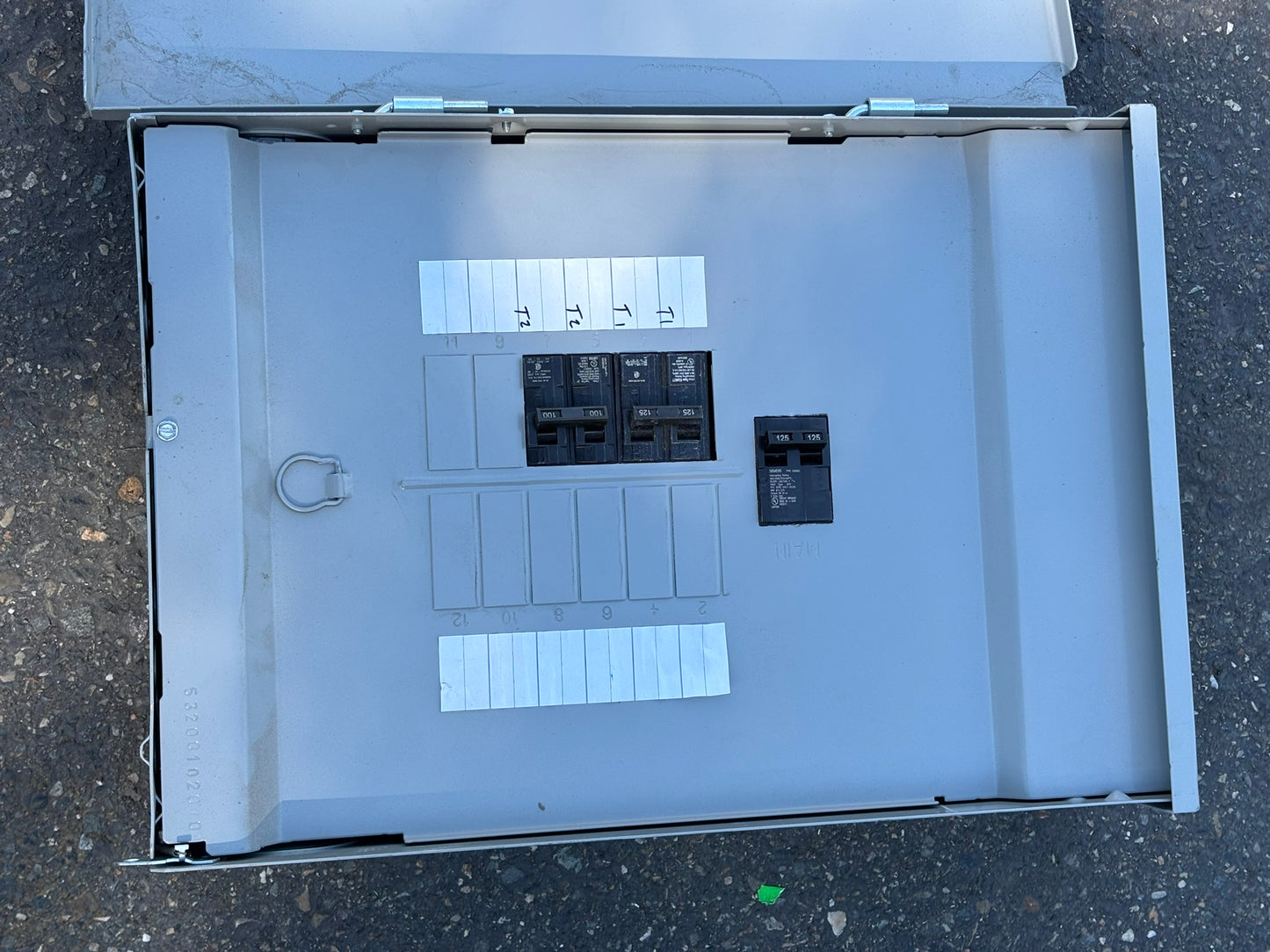 Siemens PNW1224L1125C Outdoor Load Center, 120/240V, No Box
