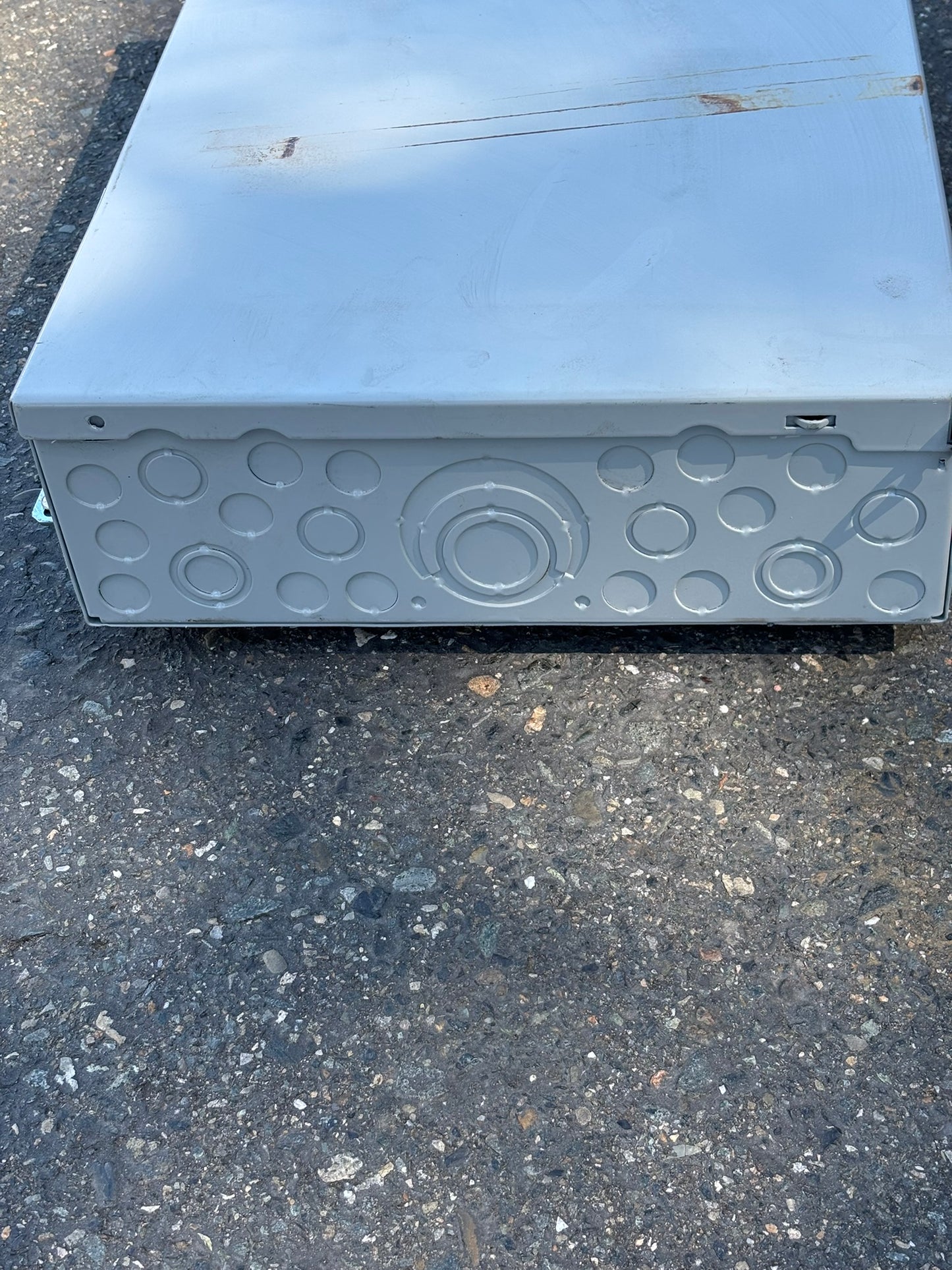 Siemens PNW1224L1125C Outdoor Load Center, 120/240V, No Box