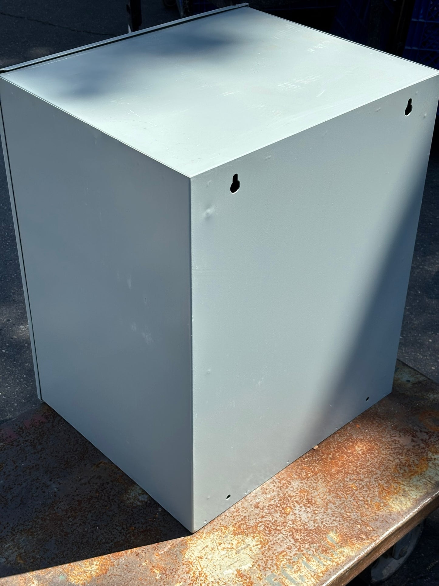 Eaton 302420-1 M1-00 Cooper B-Line Cut Out Box, Secure Enclosure, 30" H x 24" W x 20" L