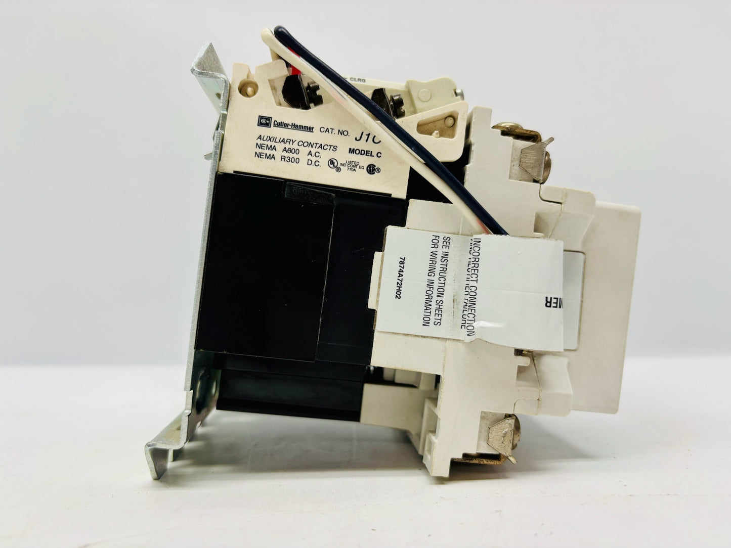 (Pre-Owned) Cutler-Hammer A202K1DAM Lighting Contactor