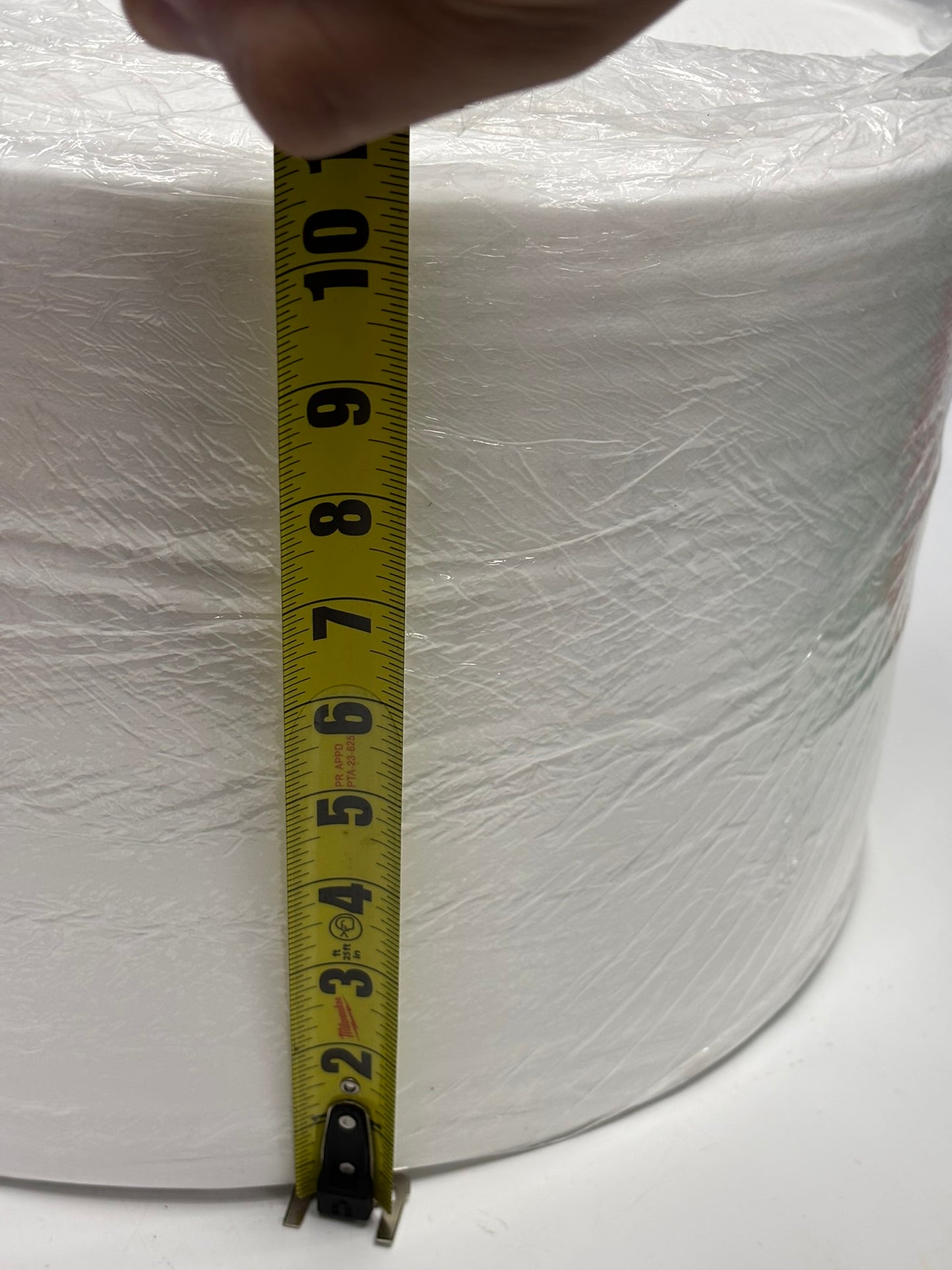 Polypropylene Non-Woven Fabric 1500m x 10in, 25gsm x 26cm, White