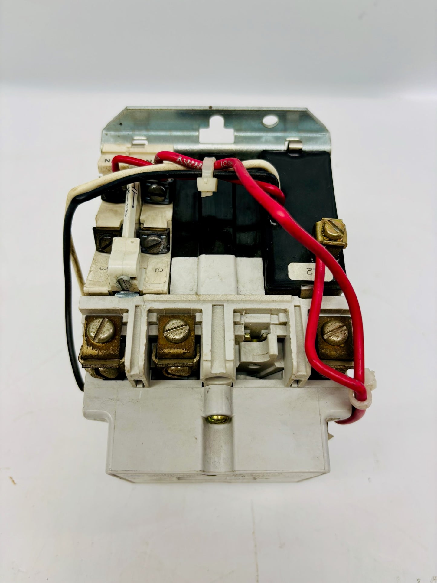Westinghouse A202K1CAM Lighting Contactor (Missing Bolt)