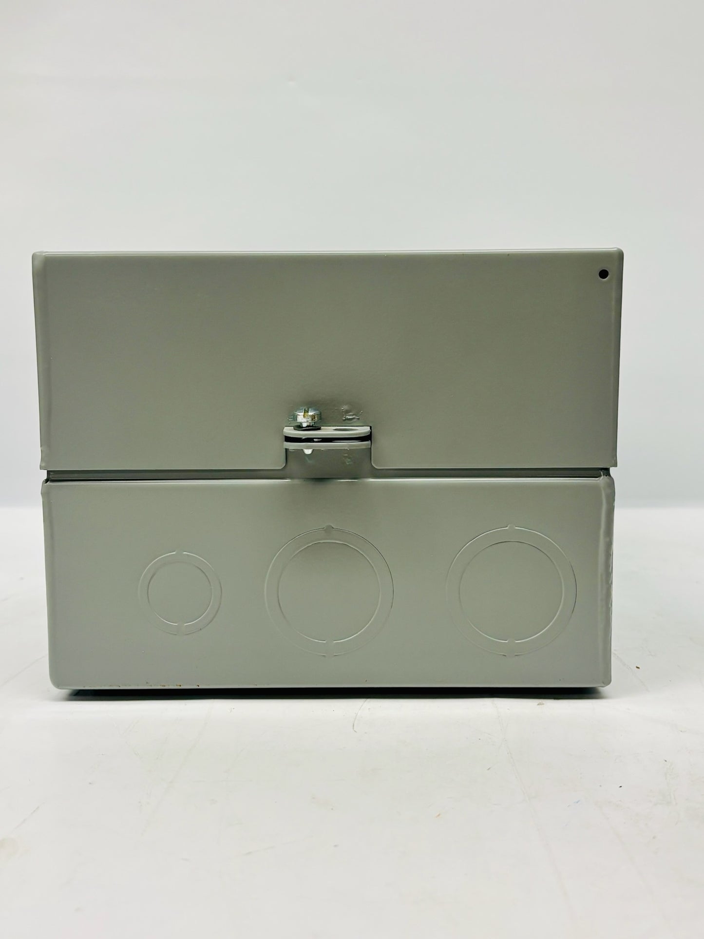 Eaton Cutler-Hammer ECL03B1A6A AC Contactor