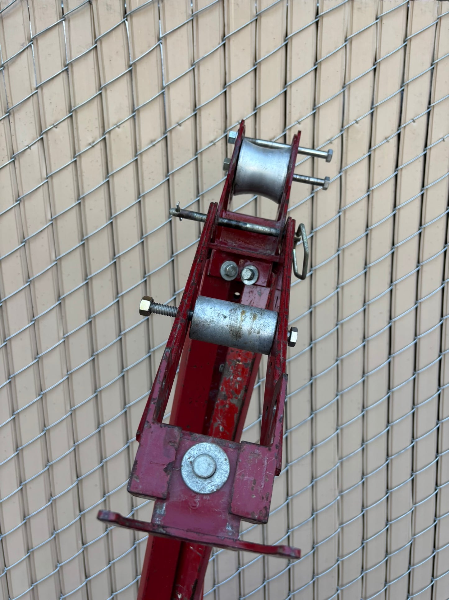 SouthWire Maxis 3000X Lightweight Cable Puller 3K Tripod and Bolt On Trolley