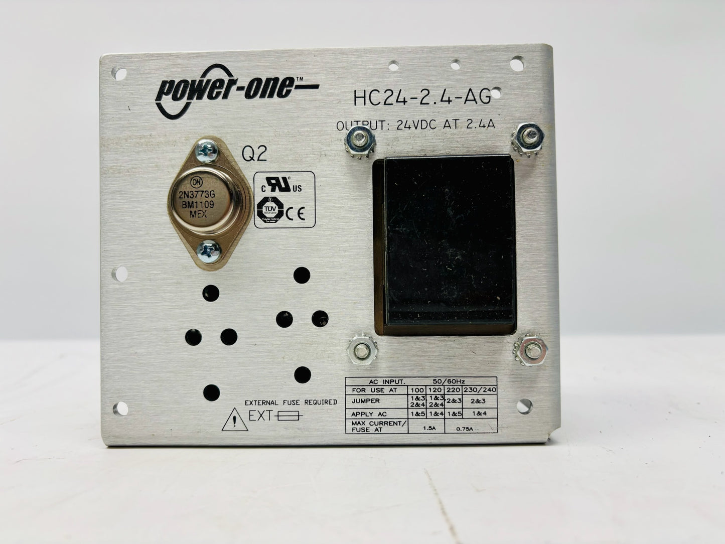 Power-One HC24-2.4-AG DC-DC Converter