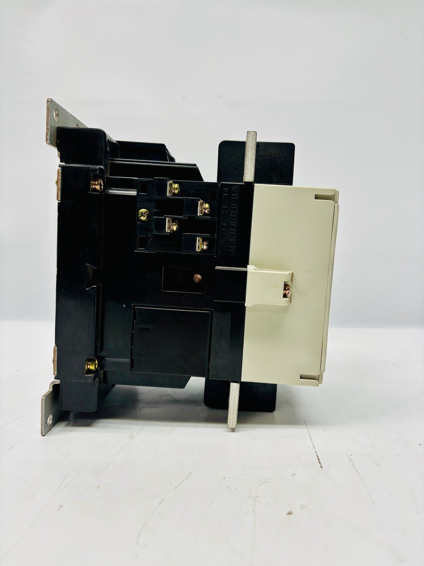 Mitsubishi S-N180 Magnetic Contactor