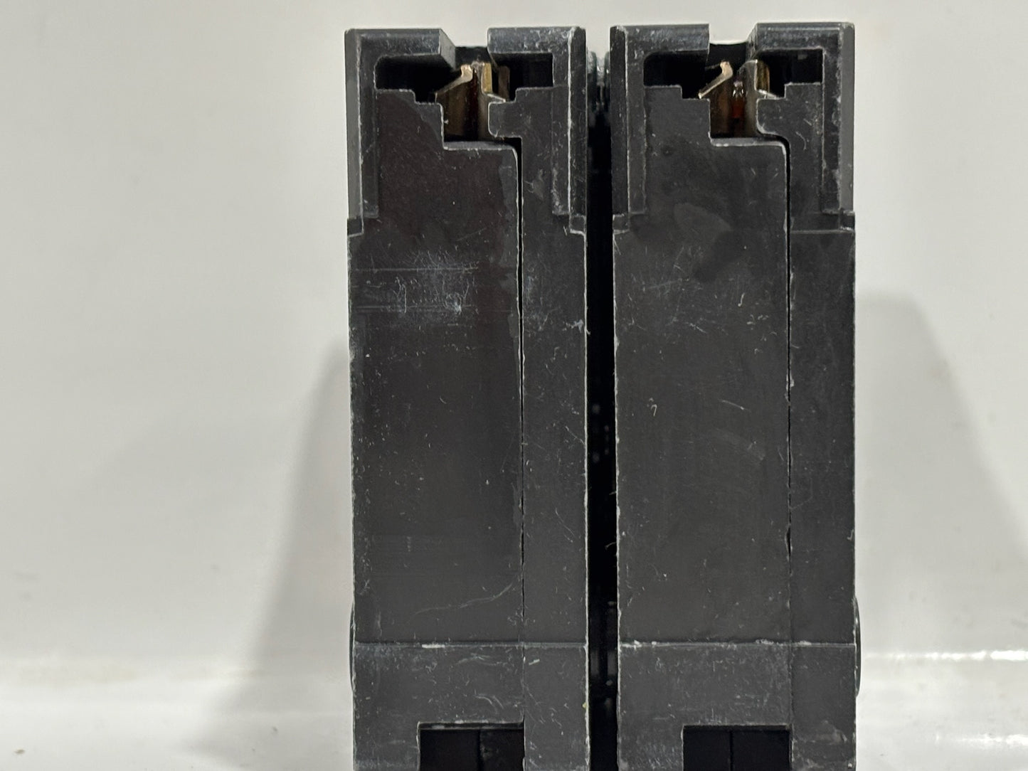 5 PK Eaton BR230 30A 2-Pole Circuit Breaker for 120/240V Residential Use