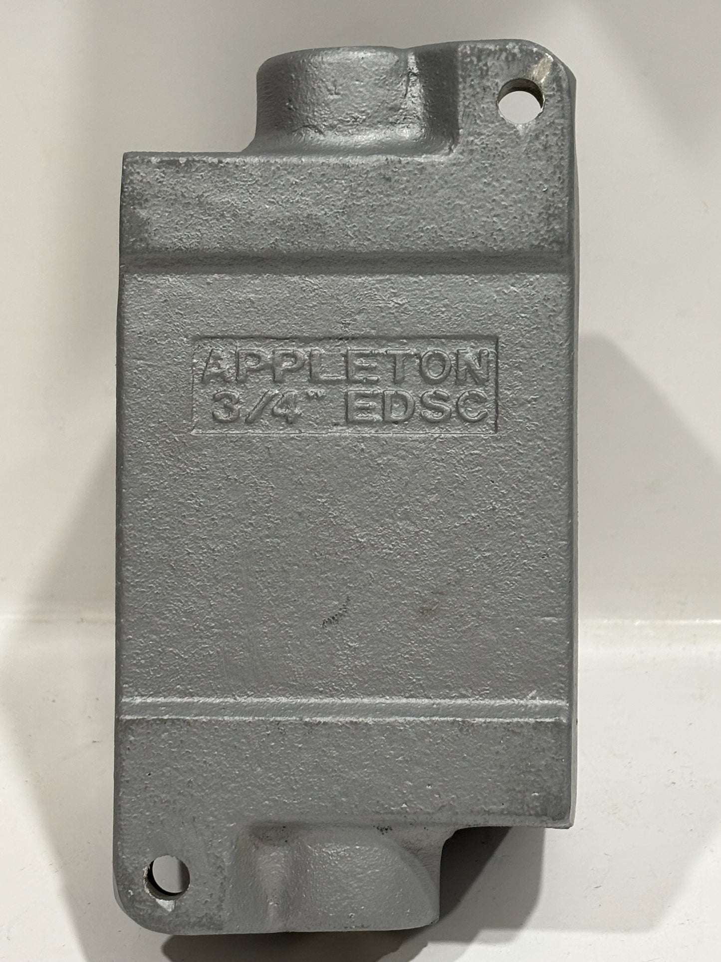 Appleton EDSF12A  Malleable Iron Front Cover for 1-Pole or 2-Pole Switches & 3/4" EDSC