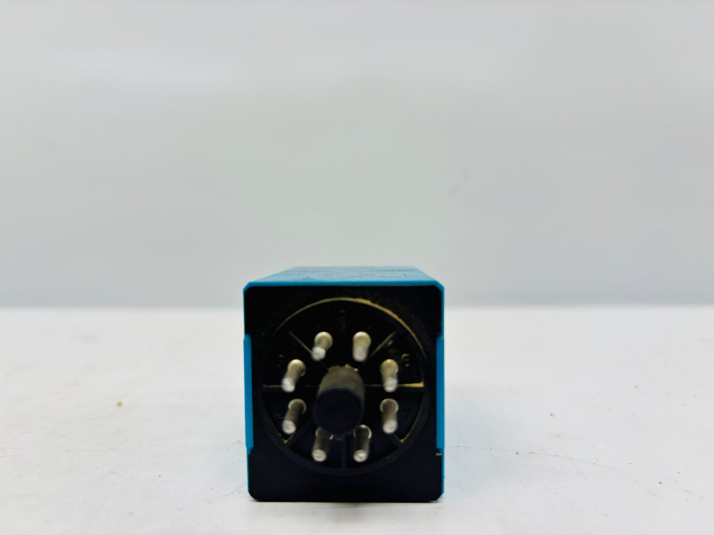IDEC RTE-P11 Relay Socket Base