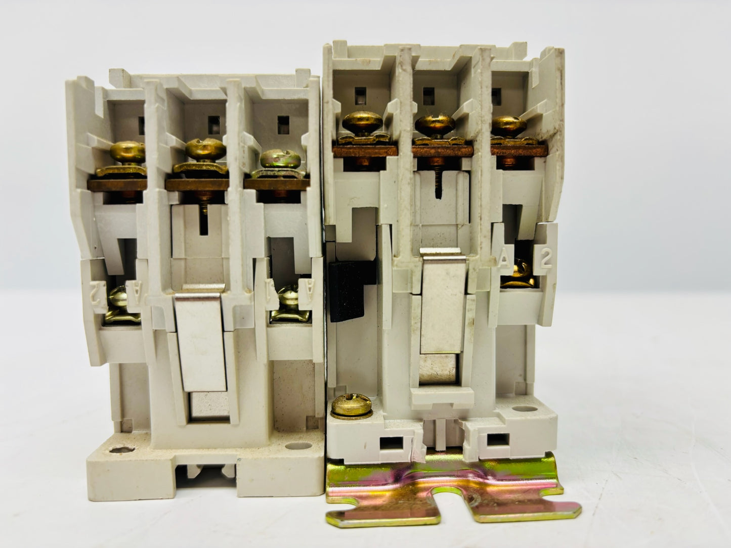 2 Pk Eaton Cutler-Hammer CN35DN3 Auxiliary Contact Kit