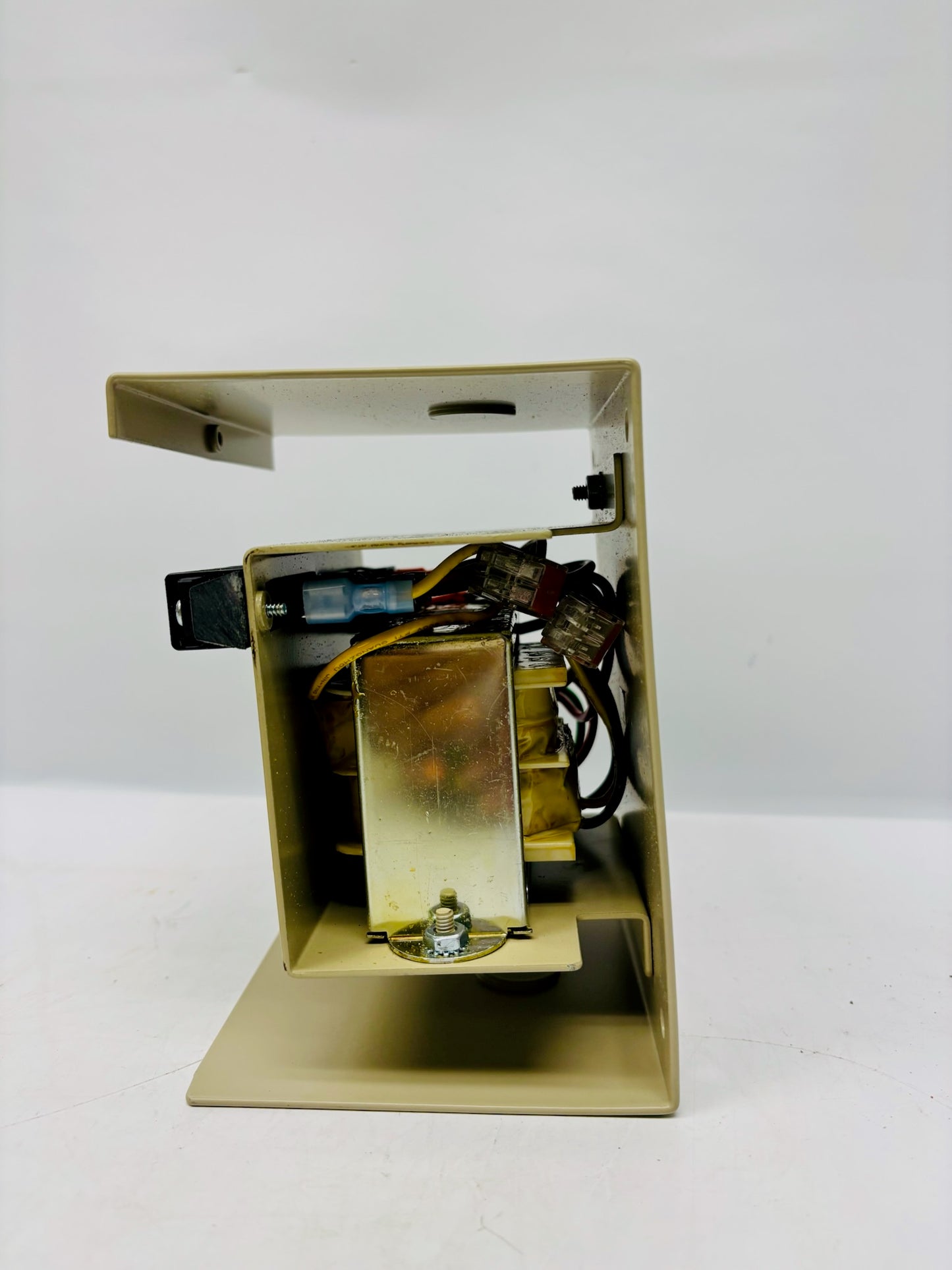 Air Products and Controls T-PB-202-1 Pressure Booster Regulator