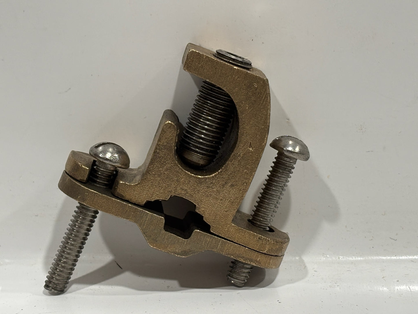 4 PK Galvan JRD-4/0 Direct Burial Ground Clamp for Rebar, Pipe, or Rod