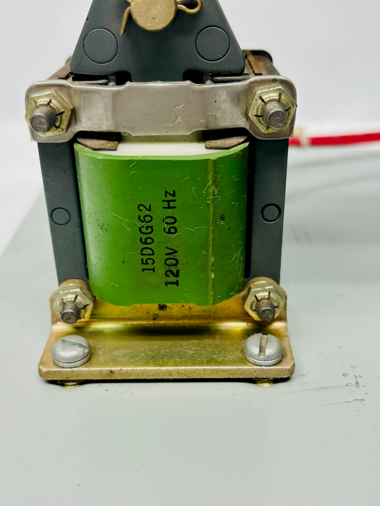 General Electric CR160MA5200A Mechanically Held Lighting Contactor