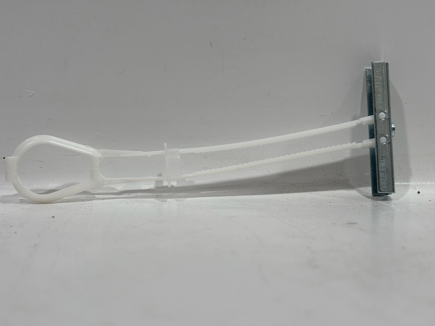200 PK Powers 04052 Strap-Toggle 3/16" x 4" Hollow-Wall Anchor