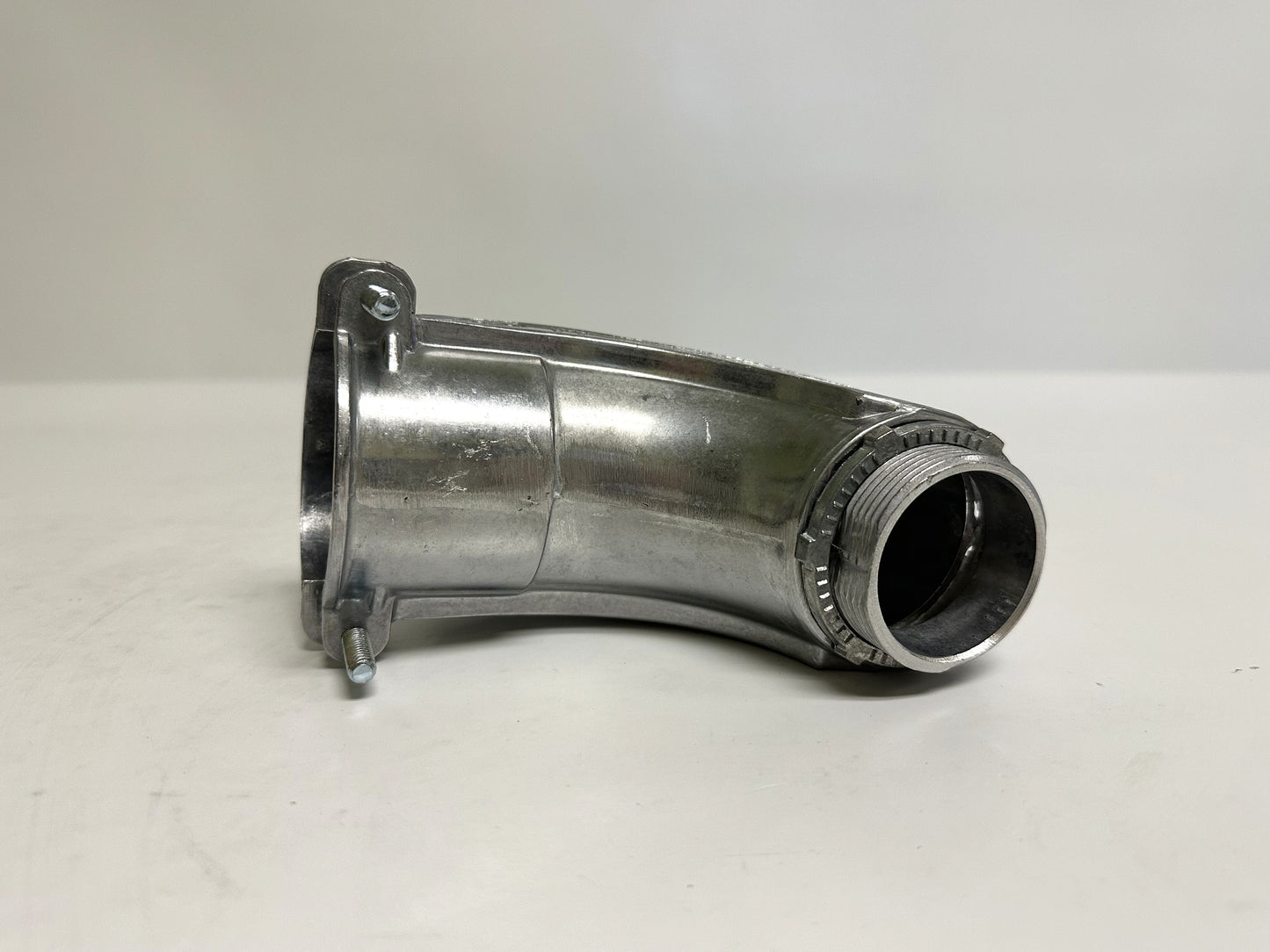 5 PK Raco (2696) 1 1/2" 90° Angle Connector, Squeeze Flex, Die-Cast Zinc