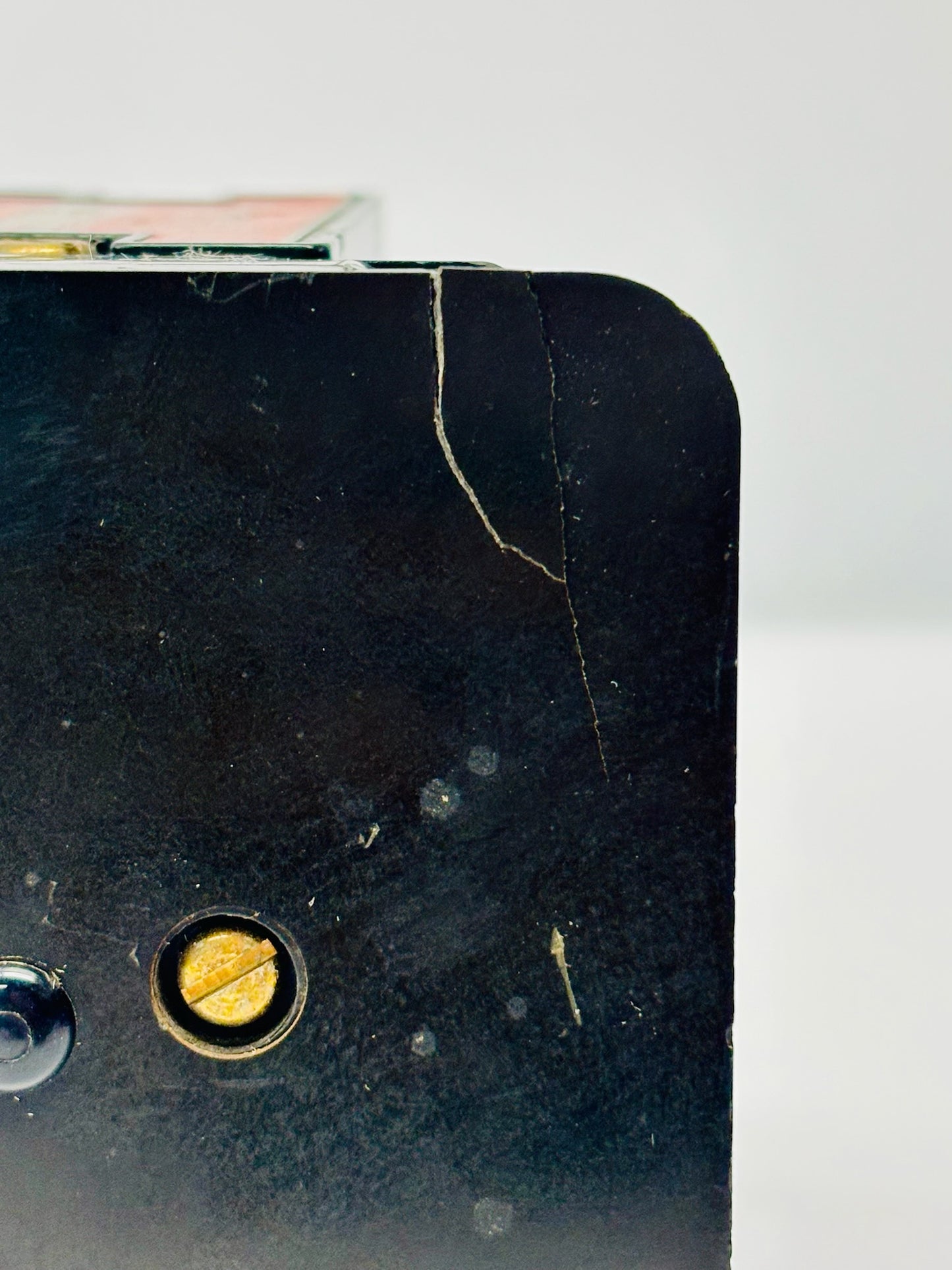 Square D 8903SM03 Lighting Contactor (Minor Damage)