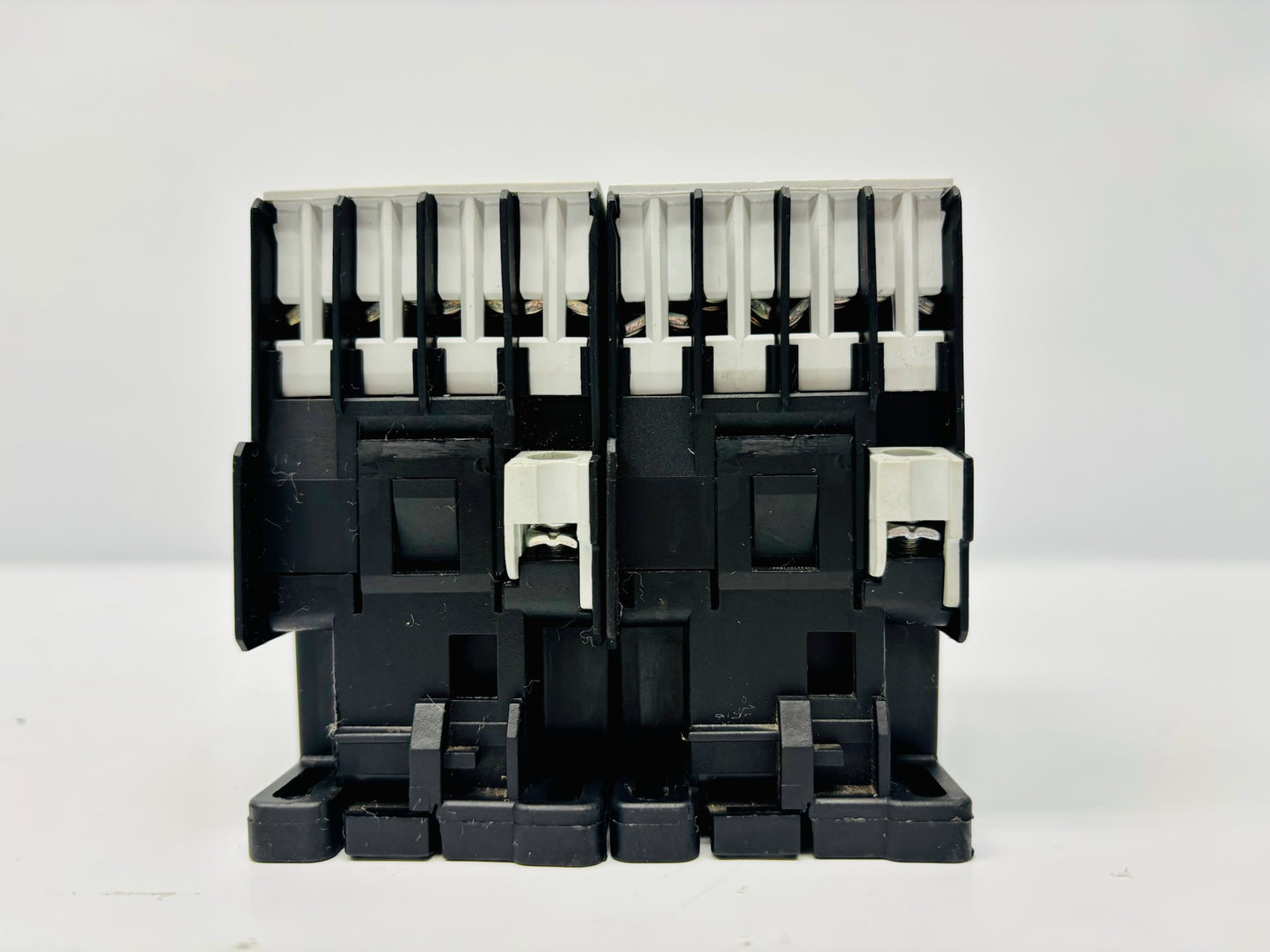 2 Pk AEG LS 7K-4 Four-Pole 30A Lighting Contactor