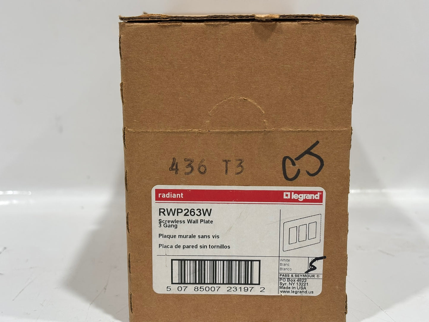 5 PK Legrand RWP263W Radiant 3‑Gang Screwless Wall Plate, Matte White Polycarbonate