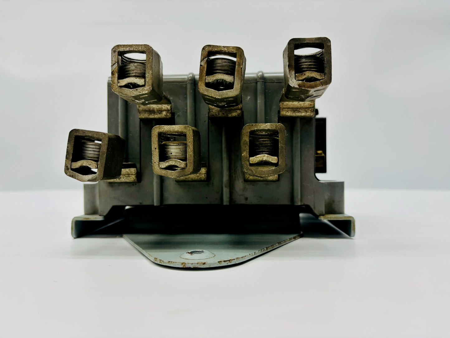 Furnas 40JB32AFD6 Size 4 Magnetic Contactor