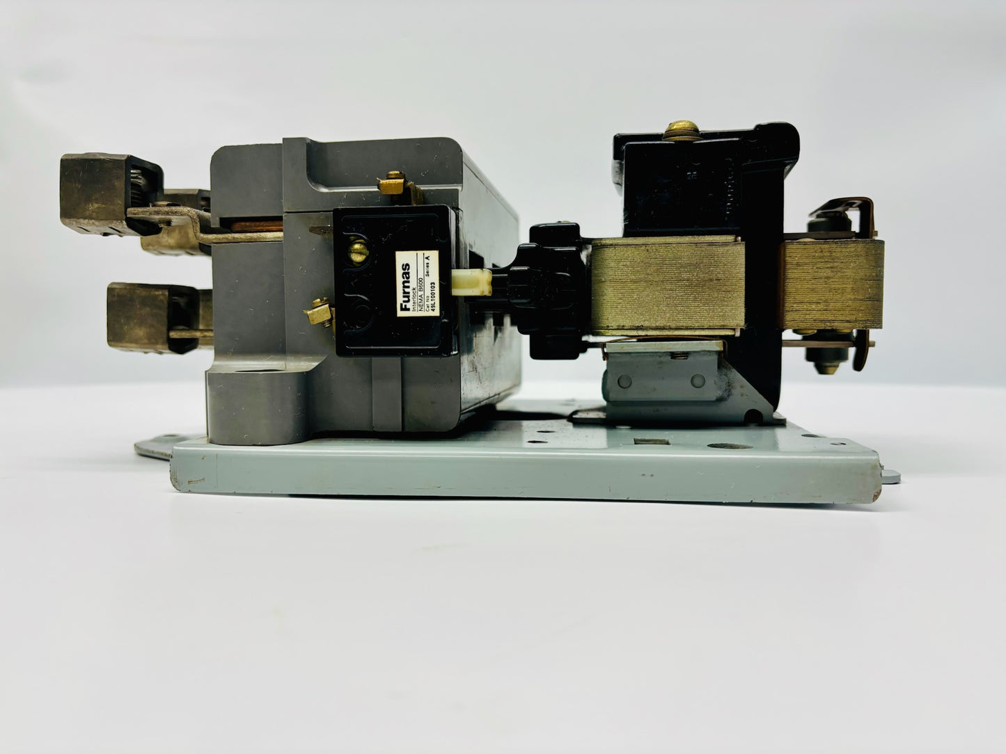 Furnas 40JB32AFD6 Size 4 Magnetic Contactor