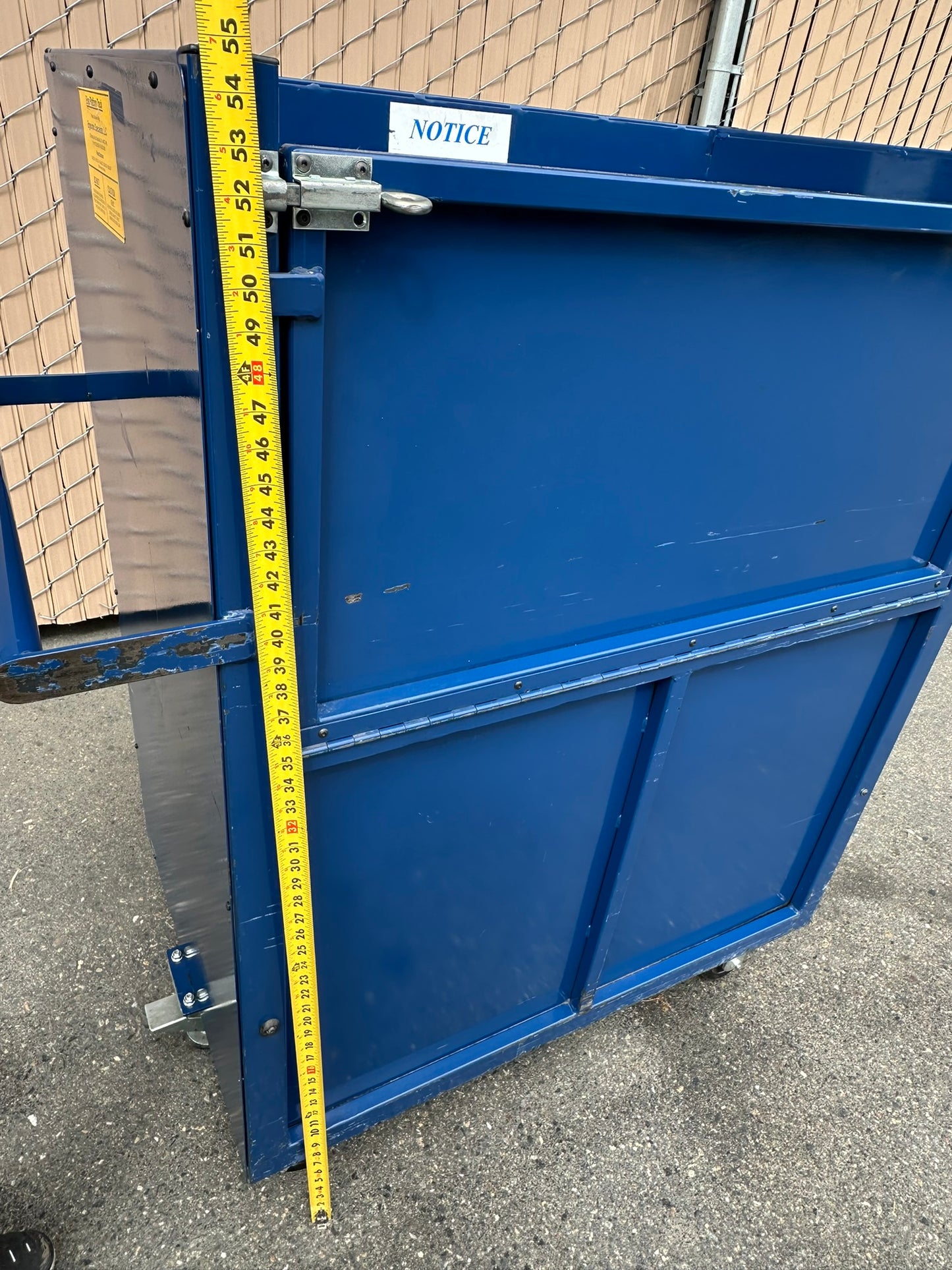 Ergonomic Specialists Spring Actuated & Self Leveling Ergo Platform Truck Cart