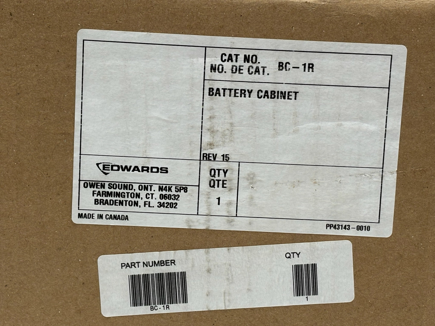Edwards BC‑1R Battery Cabinet (Red, Up to 40 Ah, 24 V Booster Power Supply)