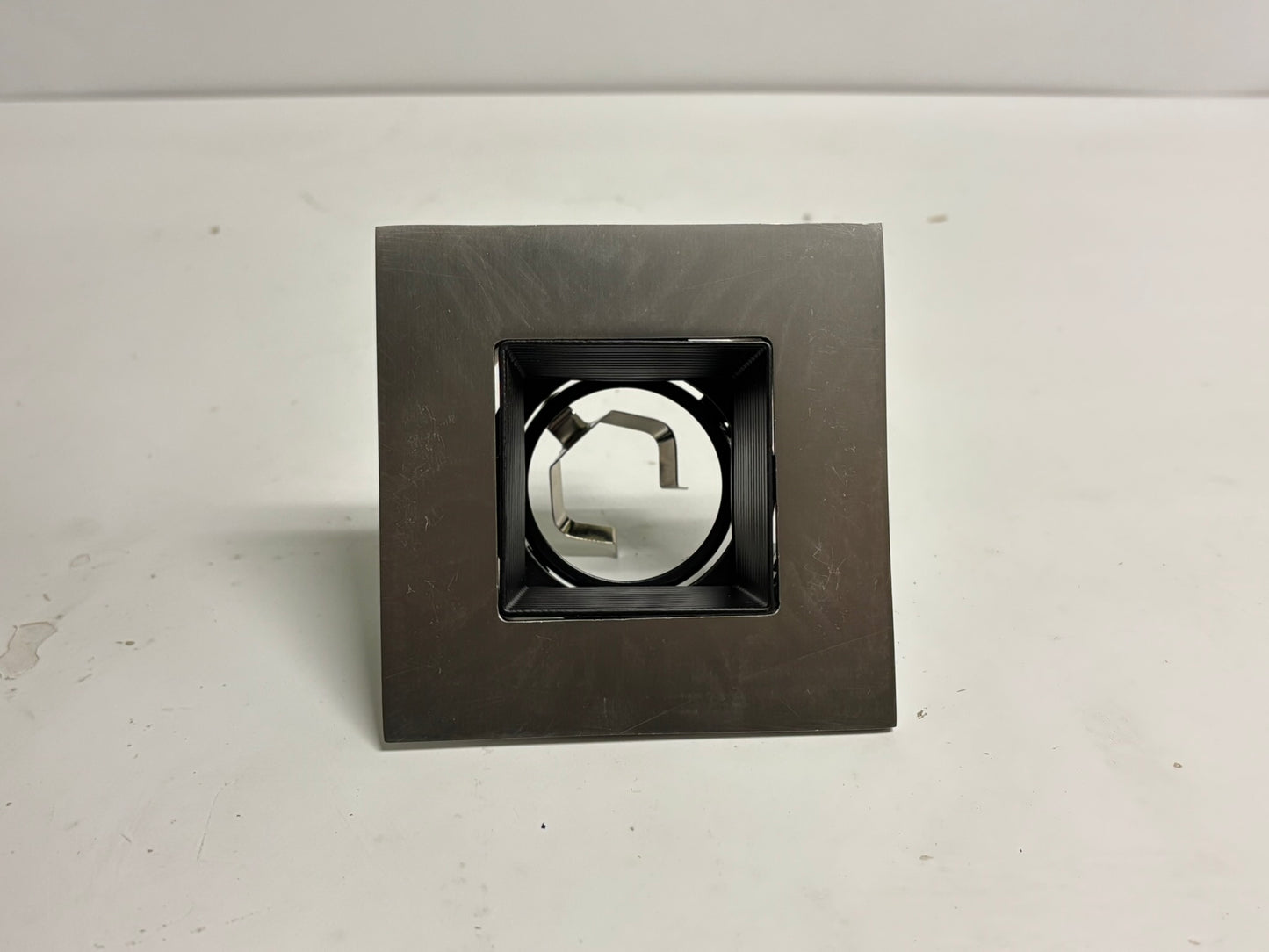 6 Pk Halo 3011SNBB 3″ Square Trim, 15° Tilt, GU10/MR16, Satin Nickel/Black
