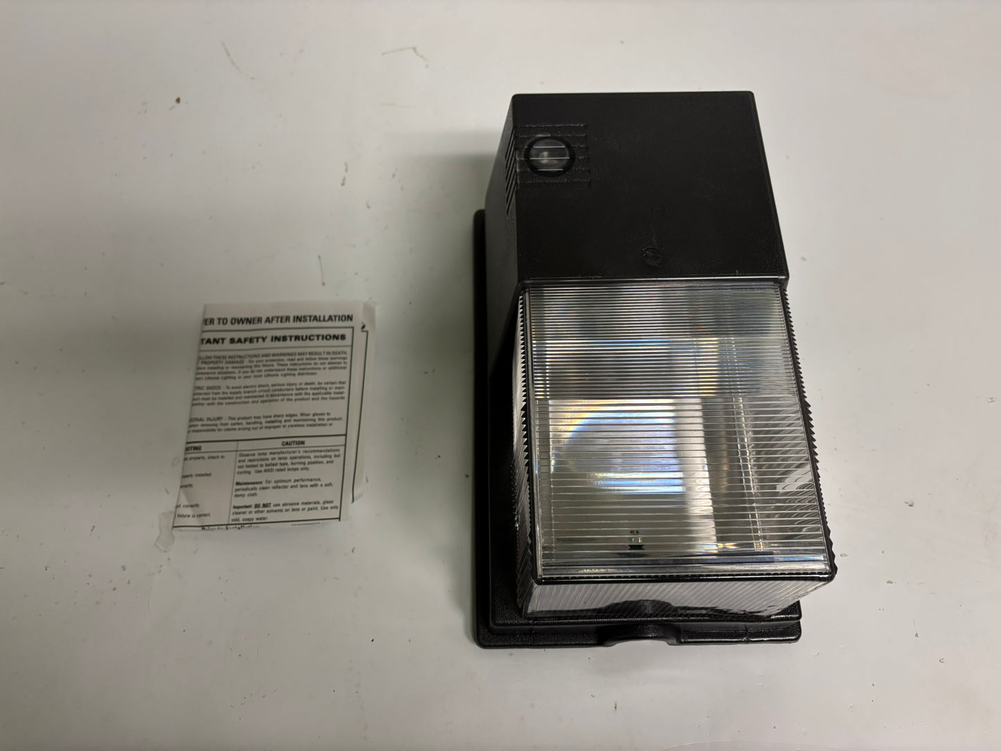 Lithonia TWS 26/42W Mini Wall Pack, 120V, Outdoor CFL Light Fixture