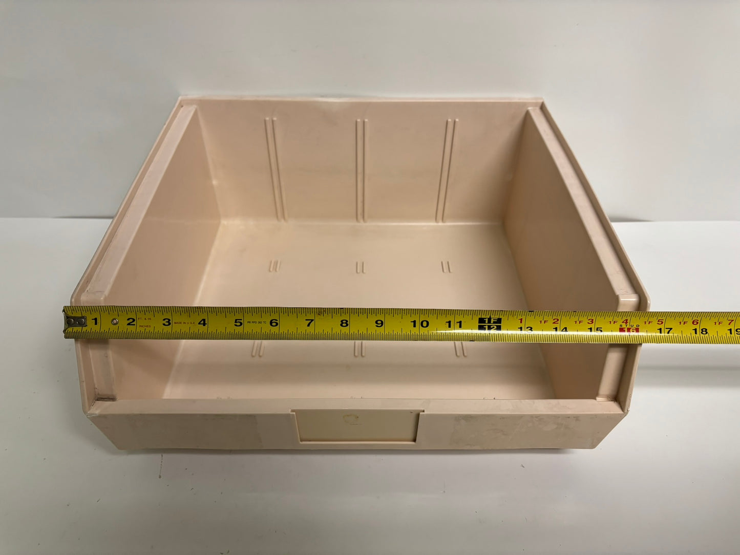 10 PK QUANTUM QUS-250 Hang & Stack Plastic Storage Bin(7in x16 1/2in x14 3/4 in)