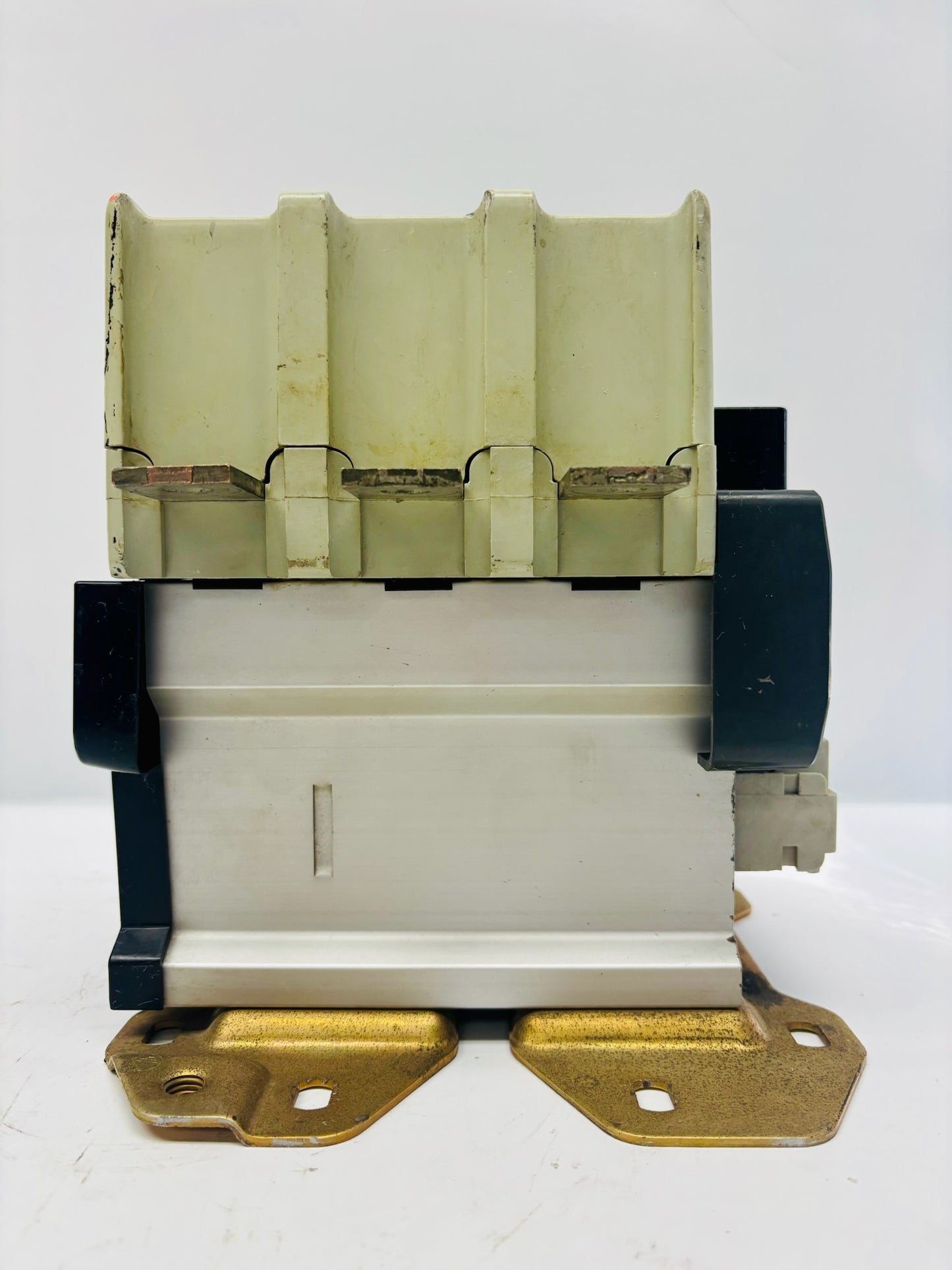 Telemecanique LC1FJ43 TeSys F 3-Pole Contactor