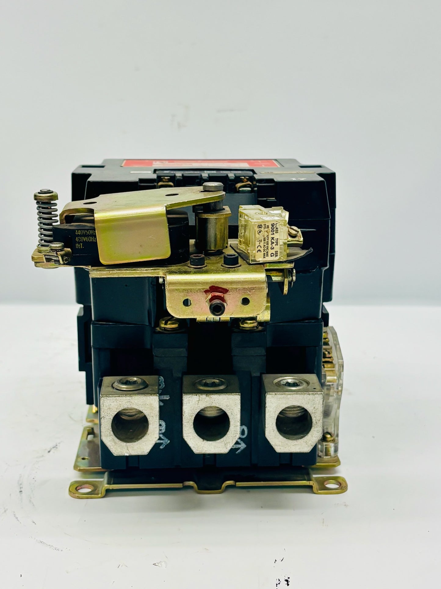 Square D 8903SV011 3-Pole Lighting Contactor 200A