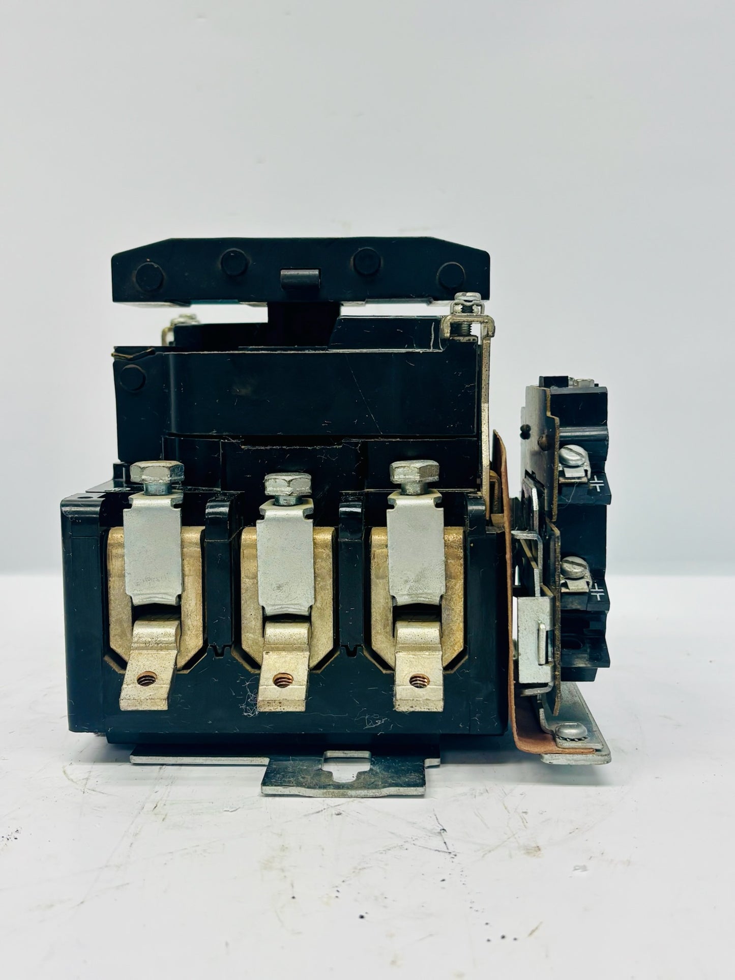 General Electric CR305FO Magnetic Motor Starter