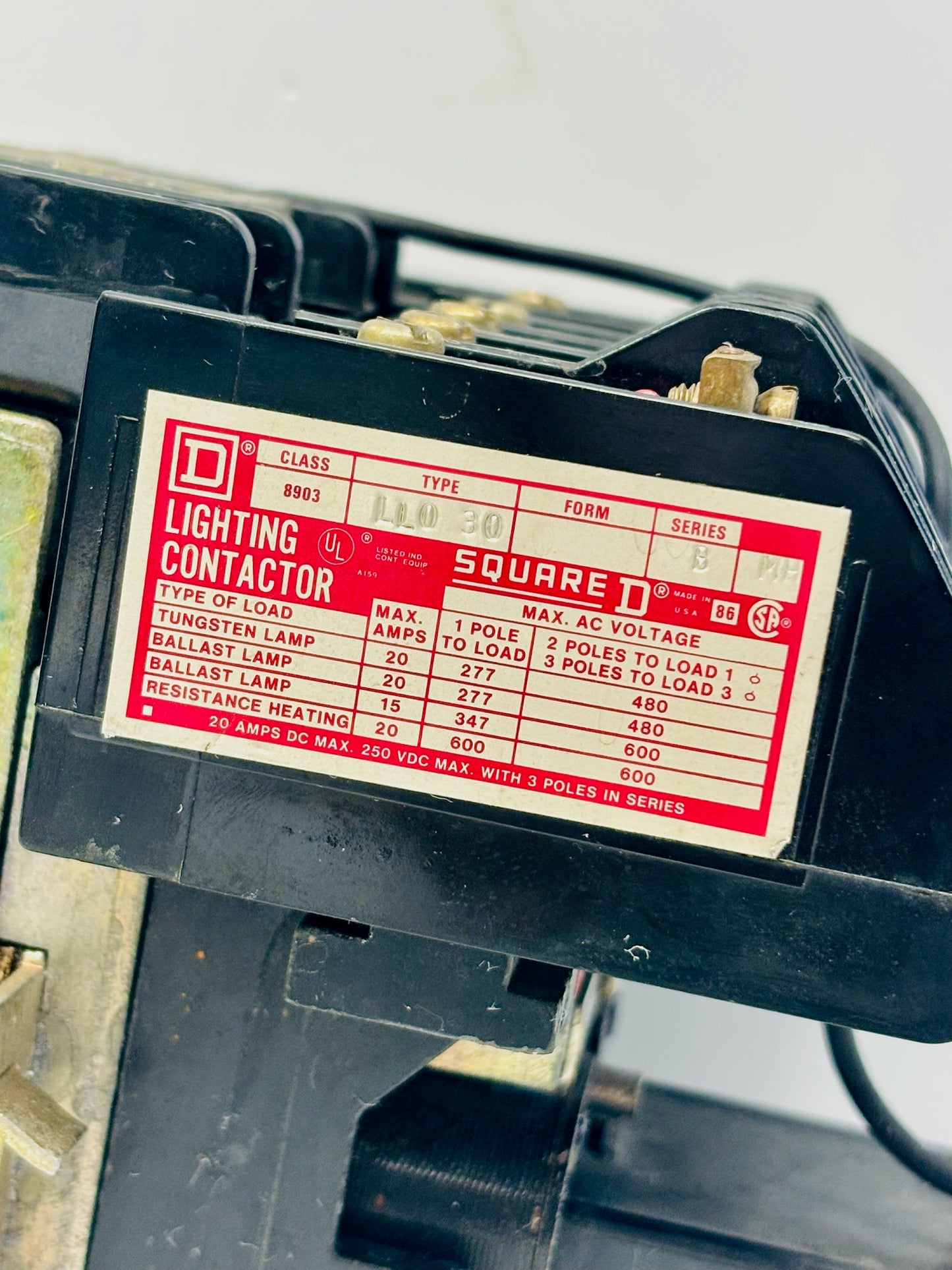Square D 8903LL030 30A 3-Pole Lighting Contactor by Schneider Electric