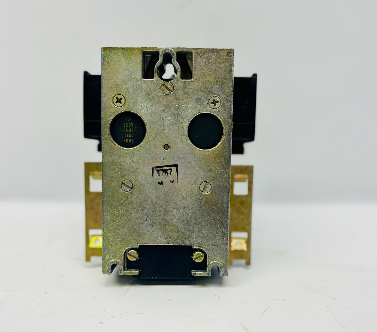 Square D 8903LL030 30A 3-Pole Lighting Contactor by Schneider Electric