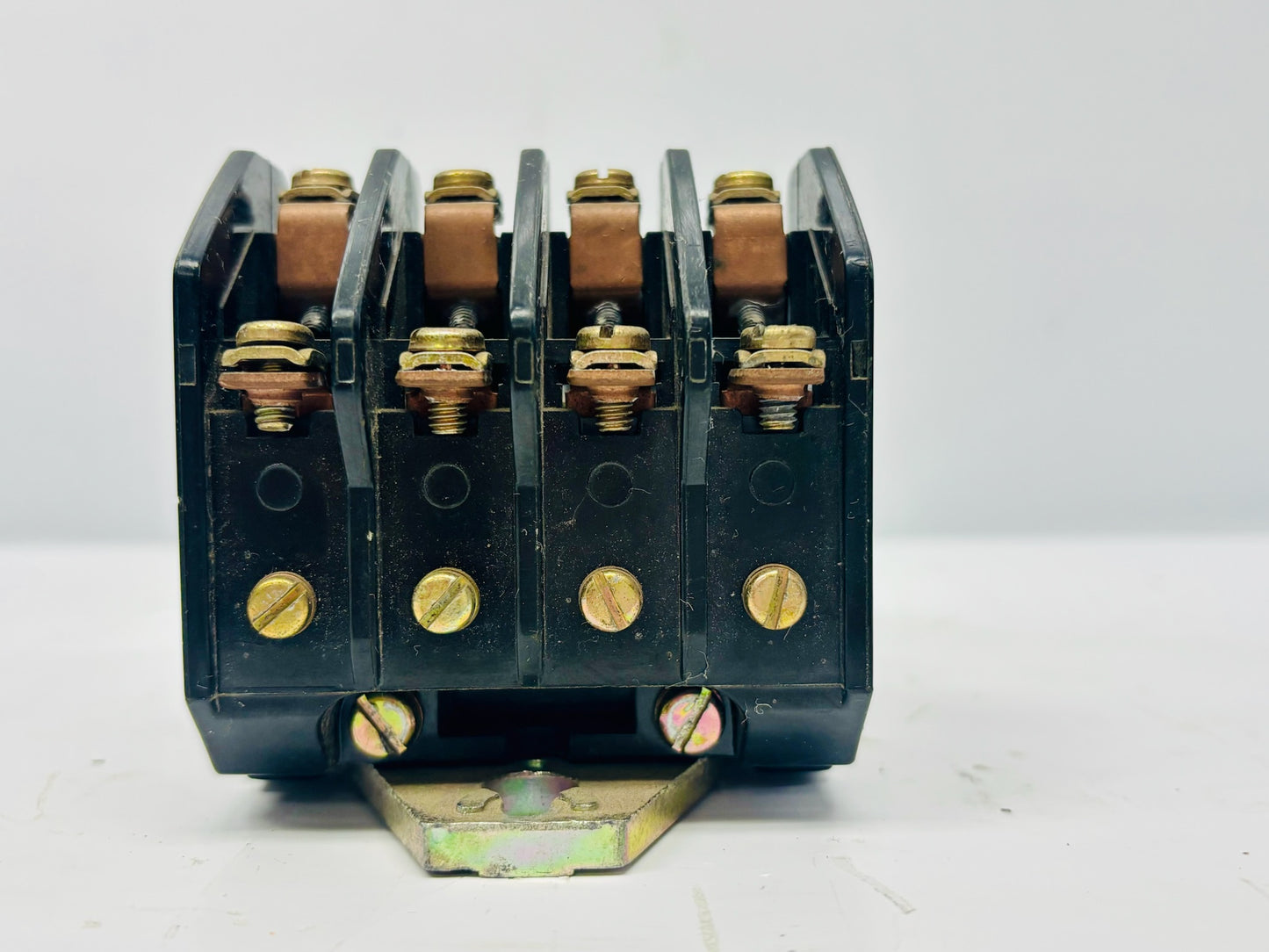 Square D 8903LG20 30A 2-Pole Lighting Contactor