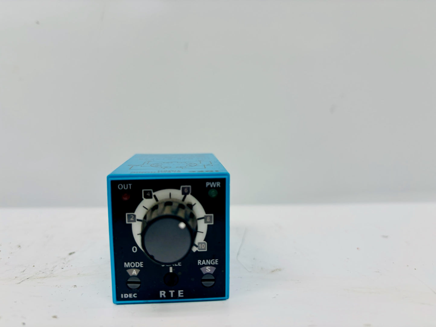 IDEC RTE-P1AF20 Multifunction Analog Timer Relay 10A