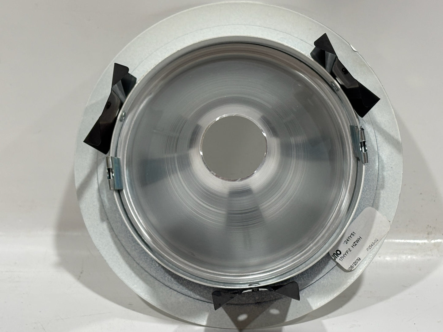 Juno 17HYP2-HZWH 4″ LED Hyperbolic Recessed Trim – Haze/White