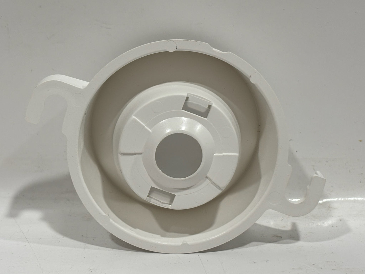 Juno 17HYP2-HZWH 4″ LED Hyperbolic Recessed Trim – Haze/White