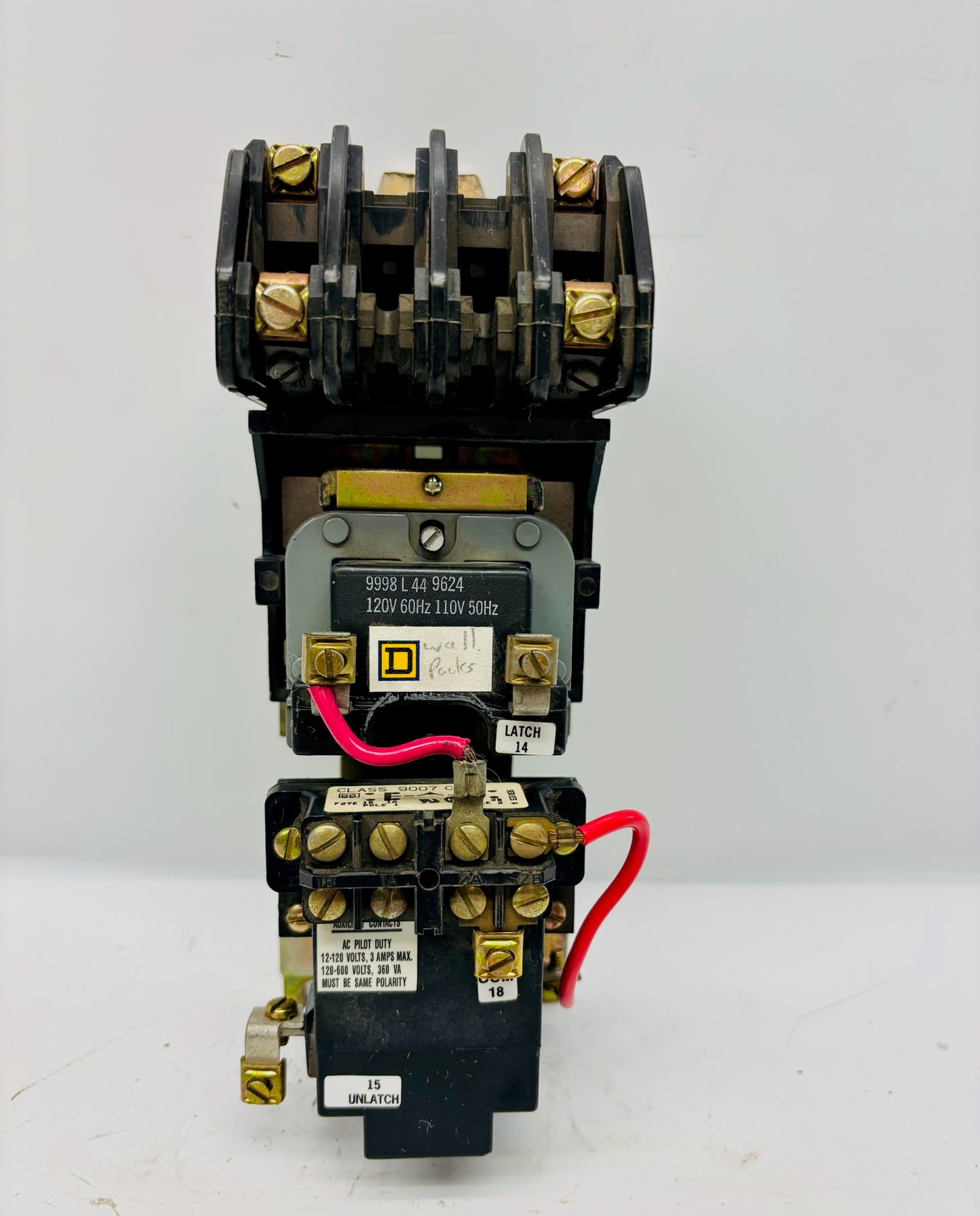 Square D 8903LX020 30A 2-Pole Mechanically Held Lighting Contactor