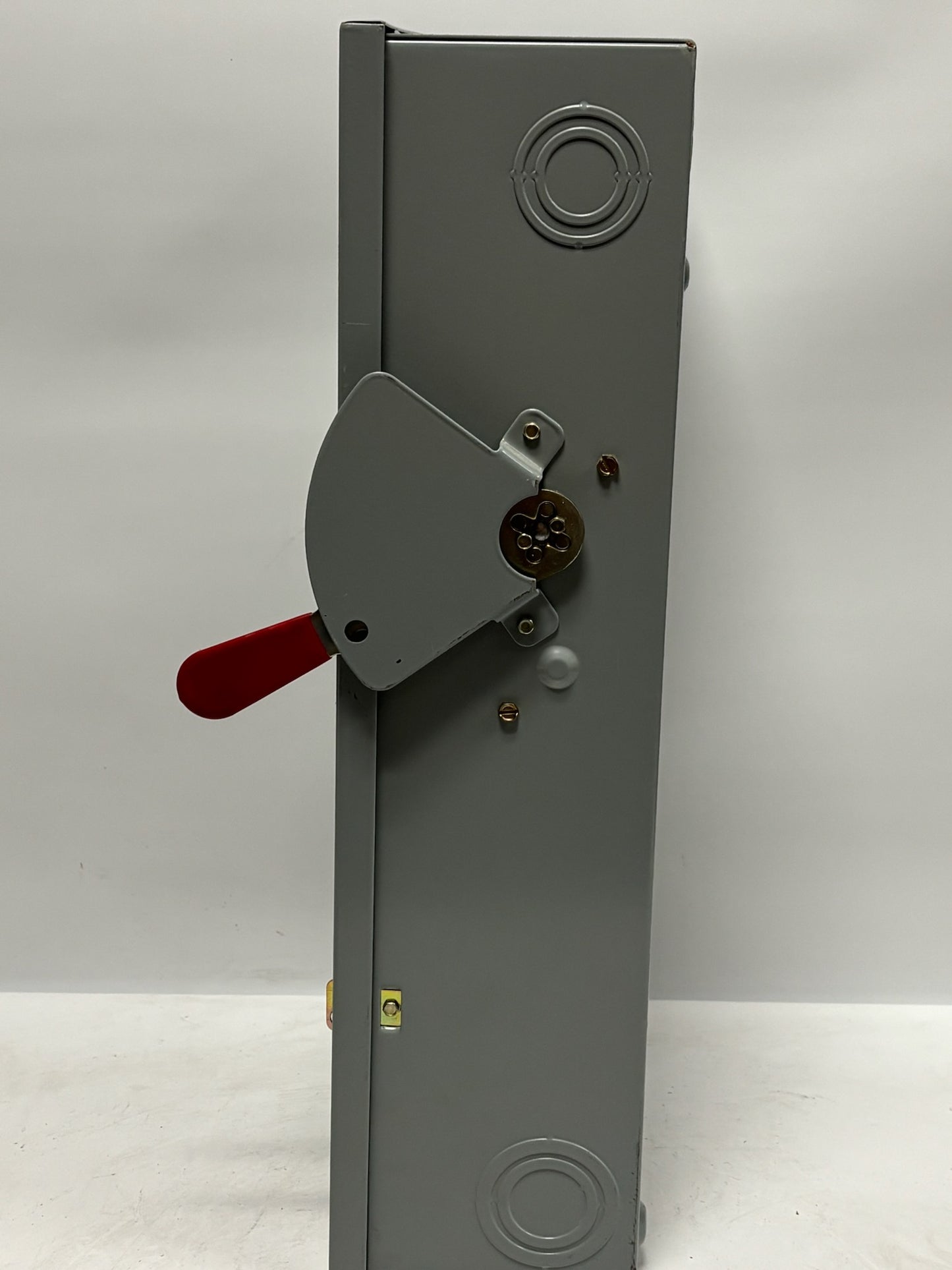 GE Spec‑Setter TG4323 100 A 3‑Pole Fusible Safety Switch (240 V, NEMA 1)