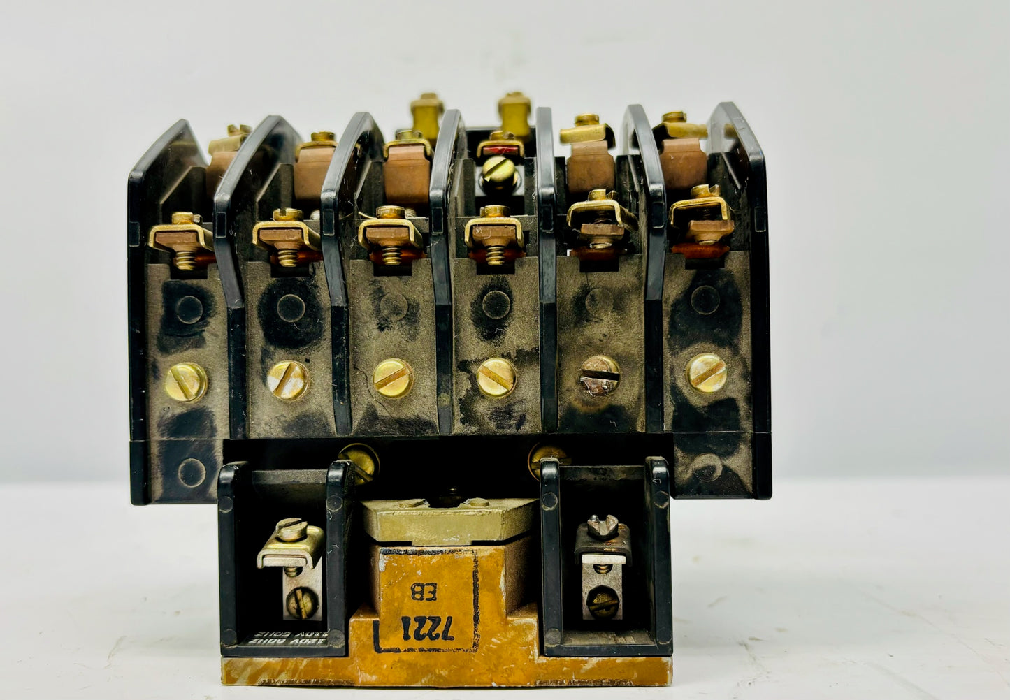 Square D 8903LL040 40A 4-Pole Lighting Contactor