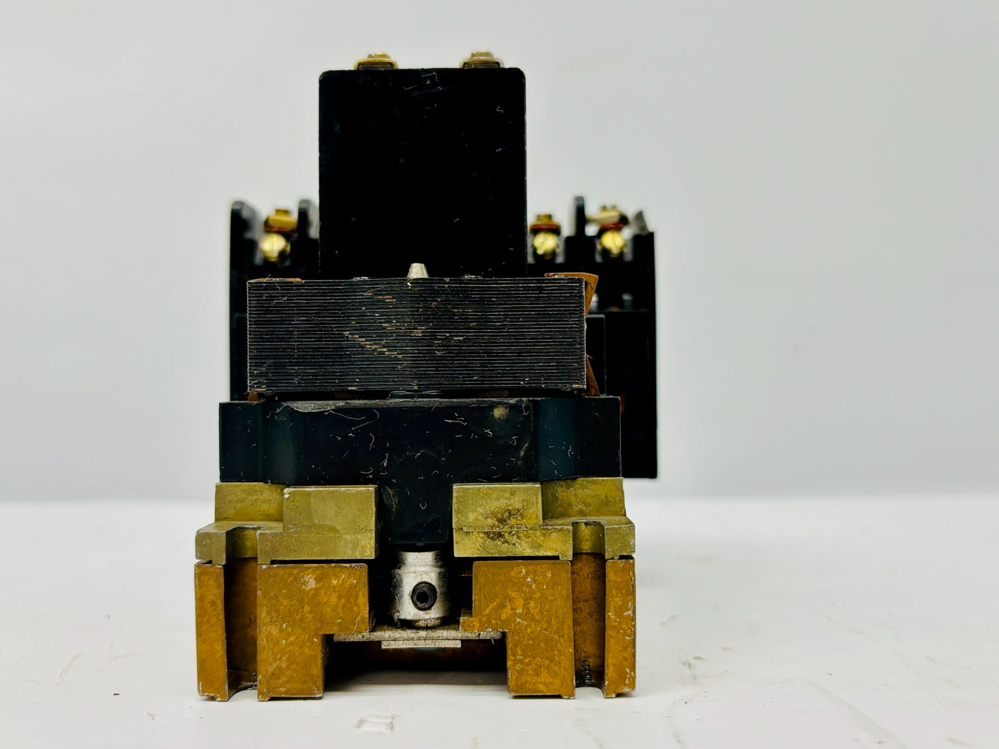 Square D 8903LL040 40A 4-Pole Lighting Contactor