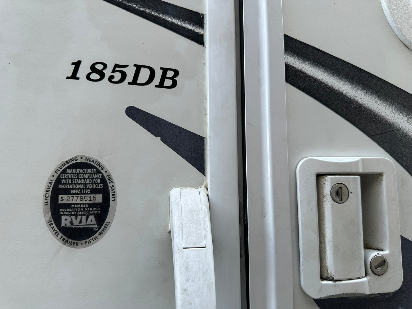 2012 Dutchmen Sport 185DB RV- Travel Trailer Sleeps 7 Person Cold AC