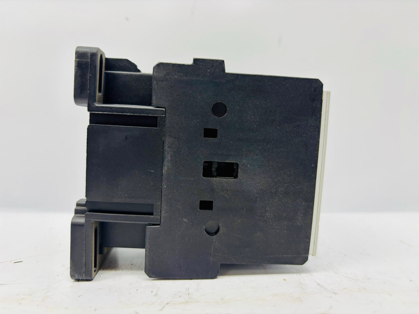 General Electric CL00A310T Motor Contactor